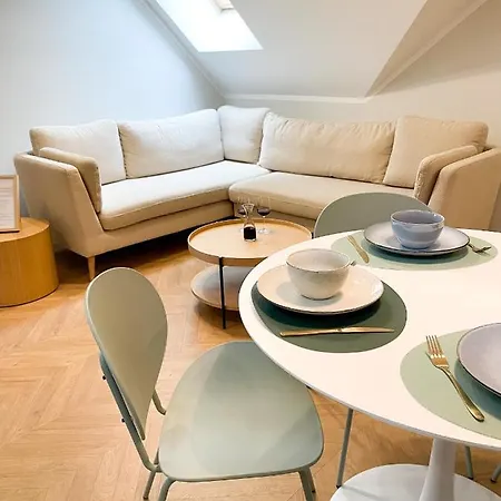 Paproc I Malina - 300 Metrow Do Centrum Appartement